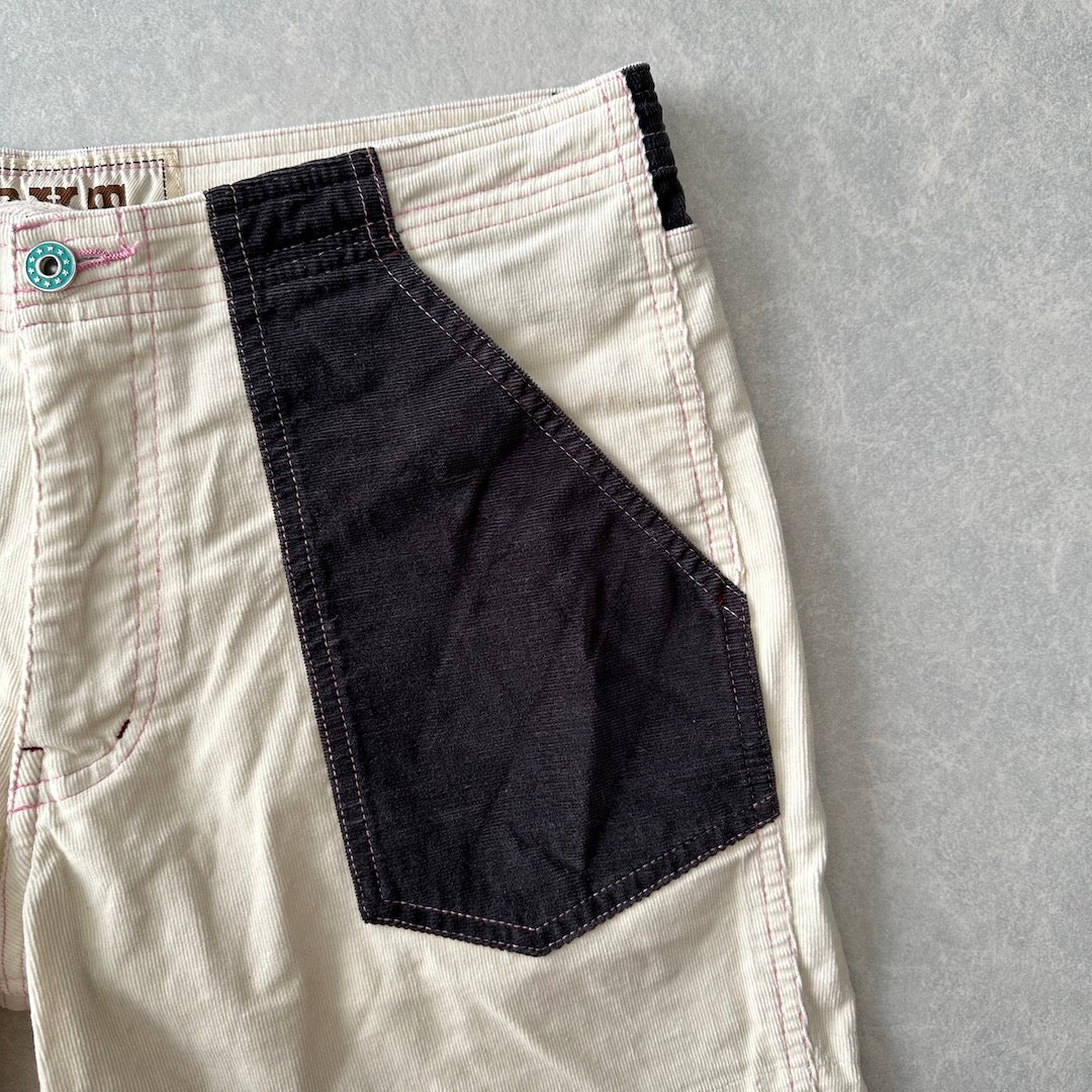 マルチカラーコーデュロイショートパンツ ホワイト L 古着 メンズ
