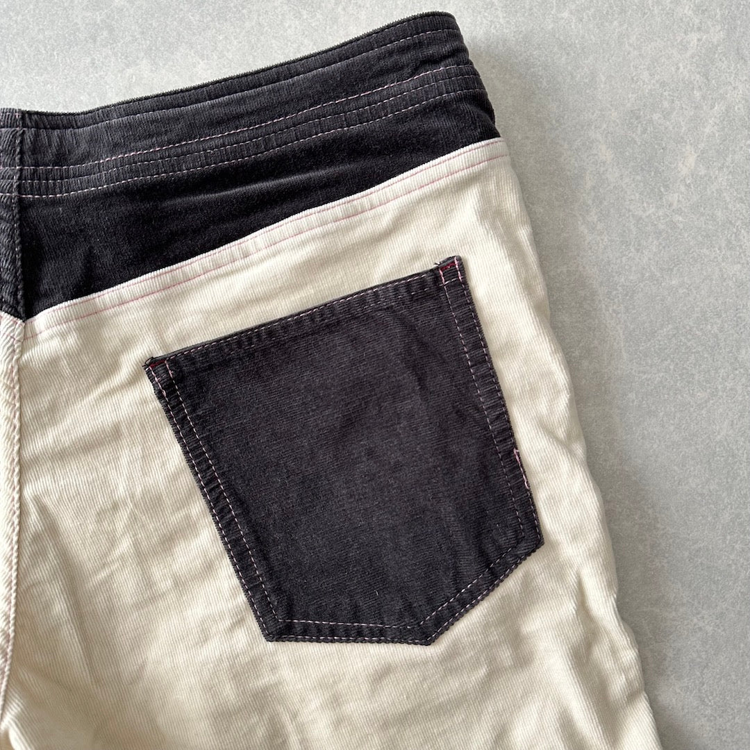 マルチカラーコーデュロイショートパンツ ホワイト L 古着 メンズ