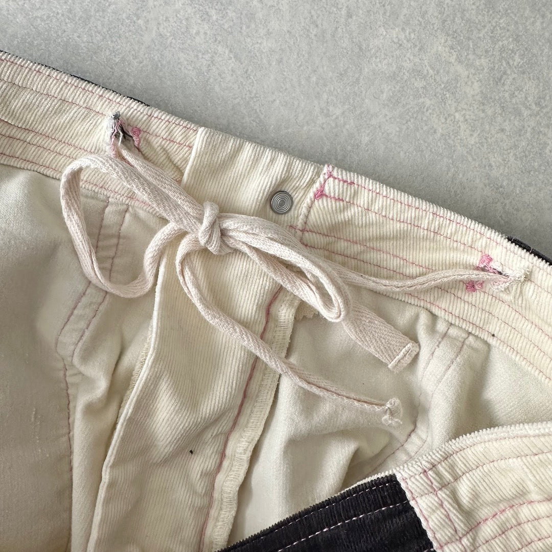 マルチカラーコーデュロイショートパンツ ホワイト L 古着 メンズ