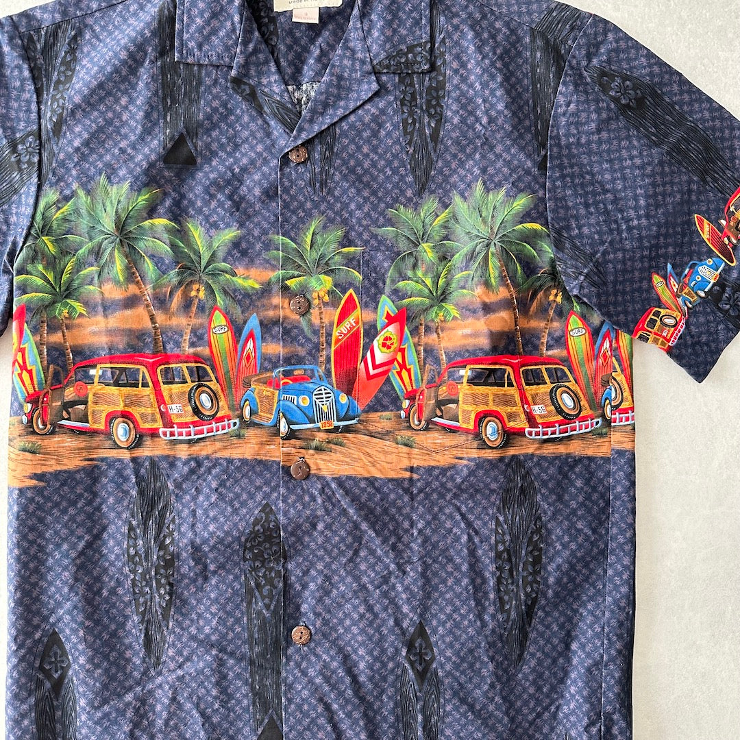 ヴィンテージ風ハワイアンサーフ柄半袖シャツ 総柄 S 古着 メンズ