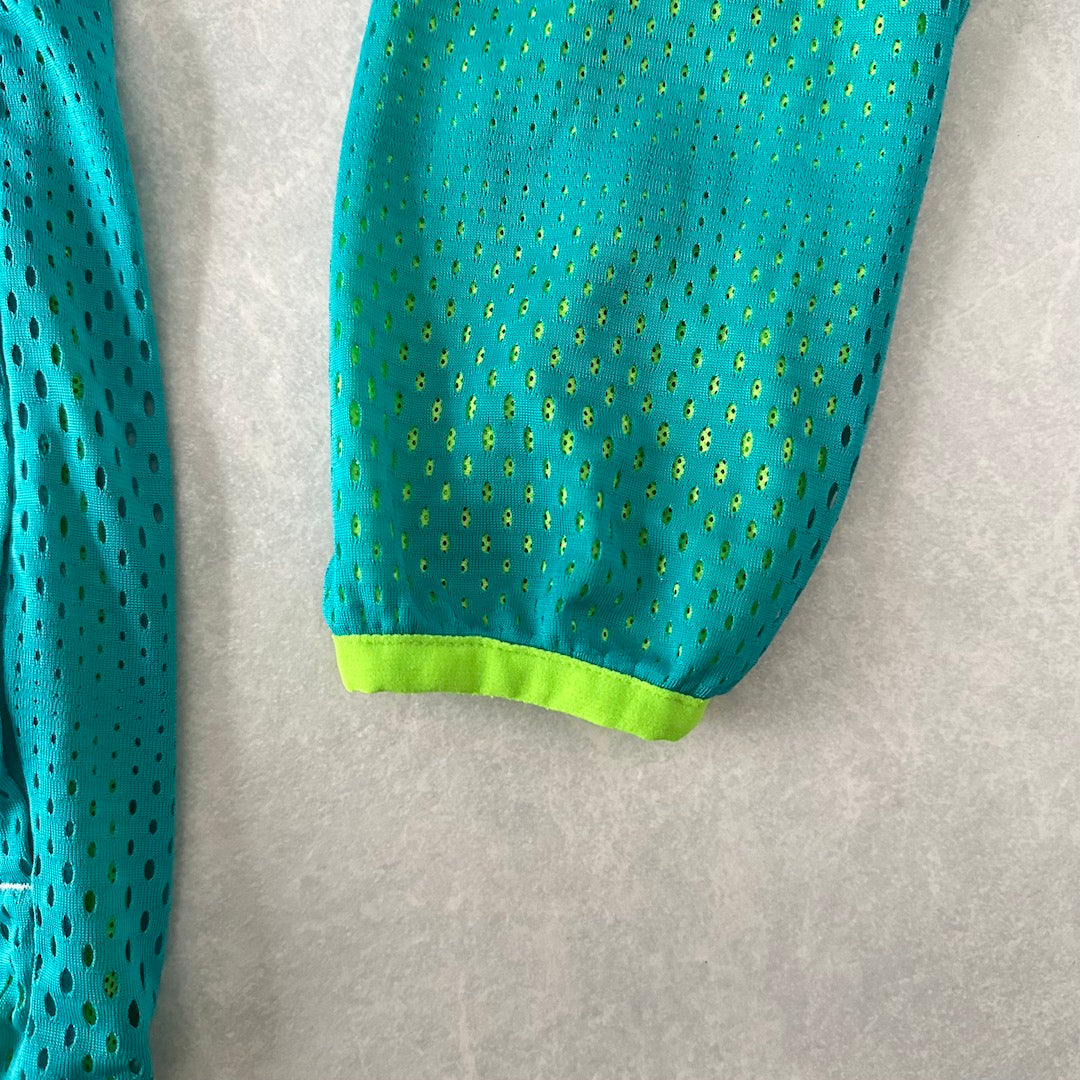 【NIKE】蛍光カラースポーティブジップアップパーカー グリーン S 古着 メンズ