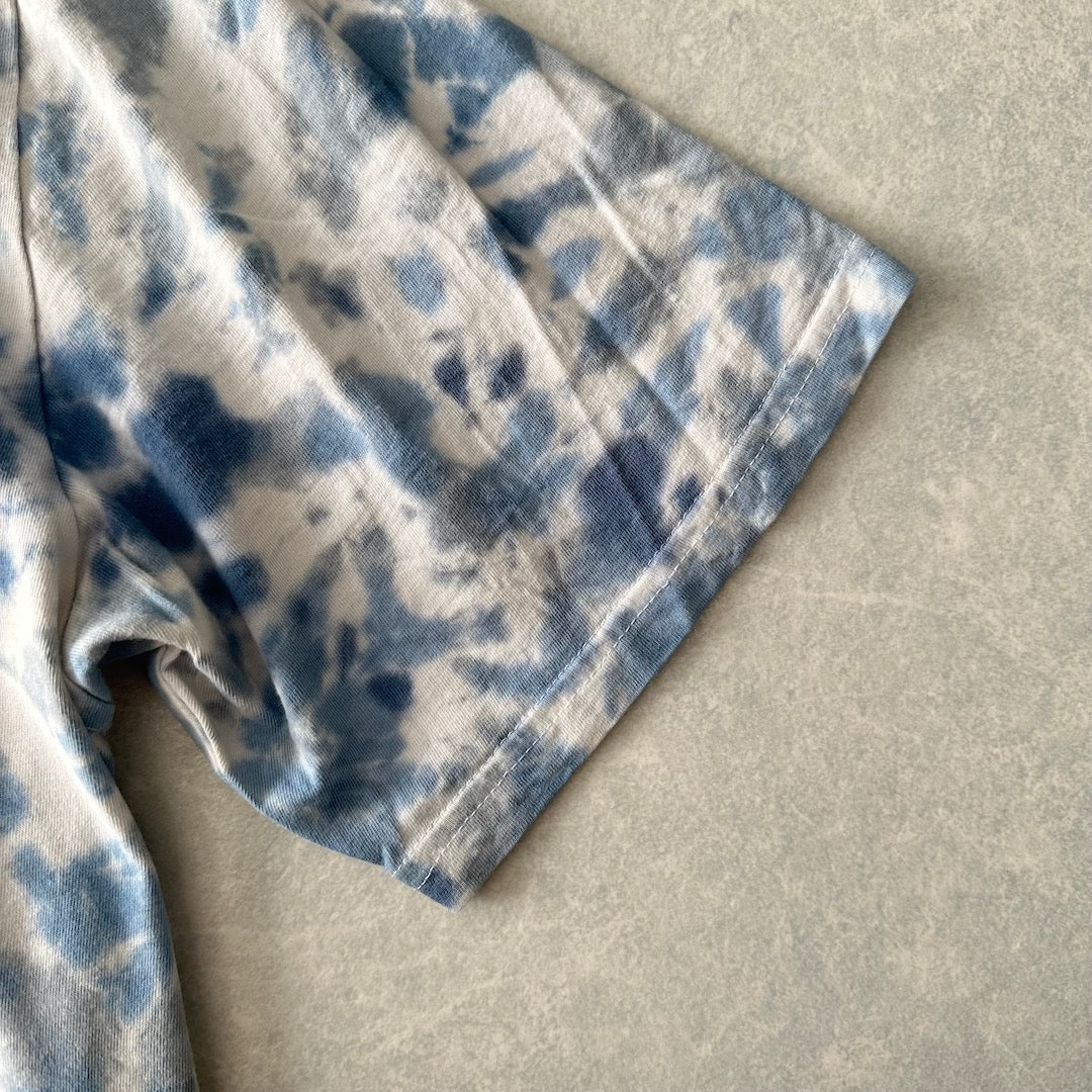 【MOUNTAIN HARDWEAR】タイダイ染めバックプリント半袖Tシャツ 総柄 M 古着 メンズ