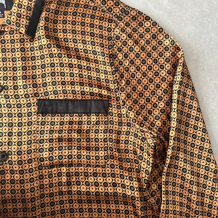 【STUSSY】モノグラム風グラフィカル総柄シャツ 総柄 M 古着 メンズ