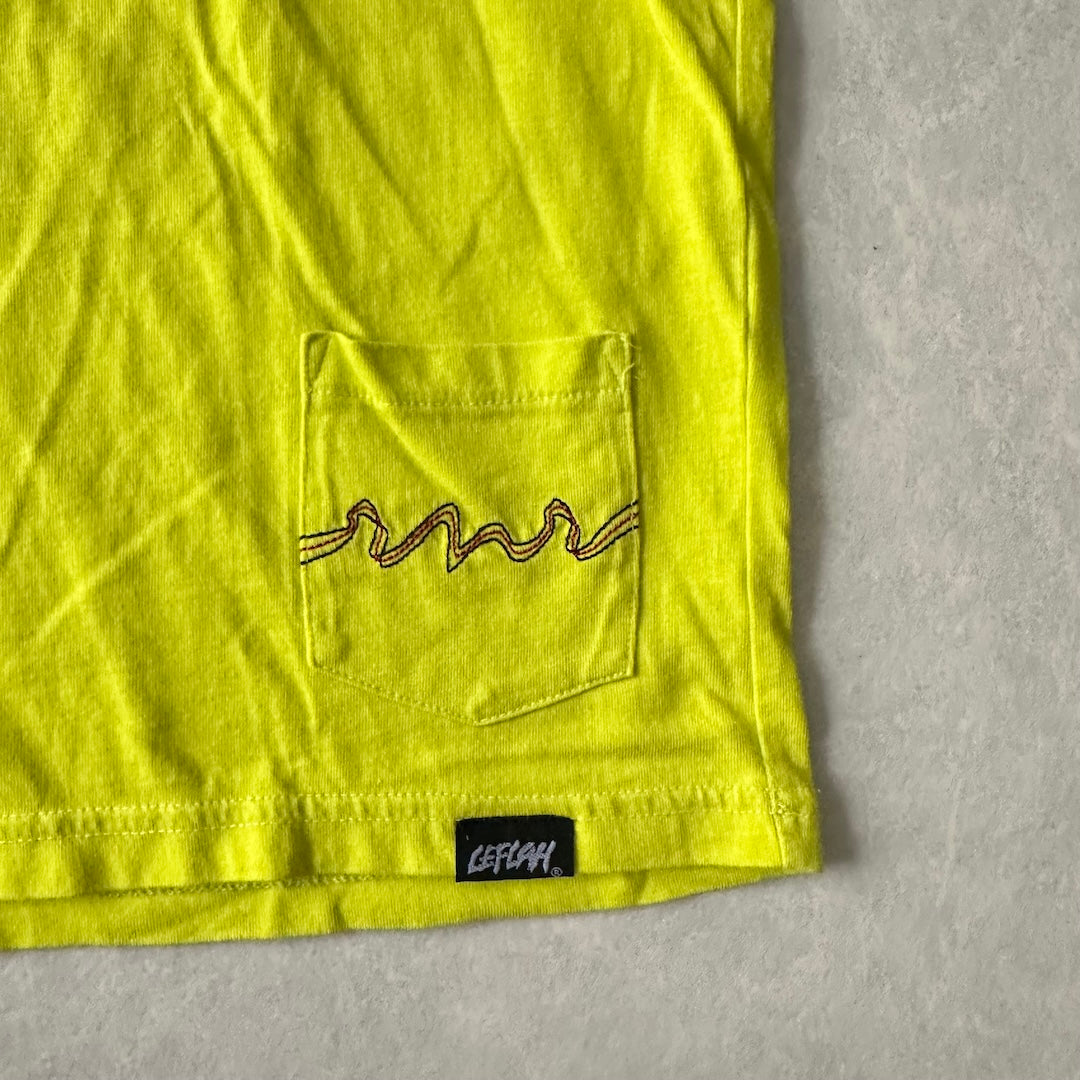 【LEFLAH】アートプリントポケット付き半袖Tシャツ イエロー M 古着 メンズ