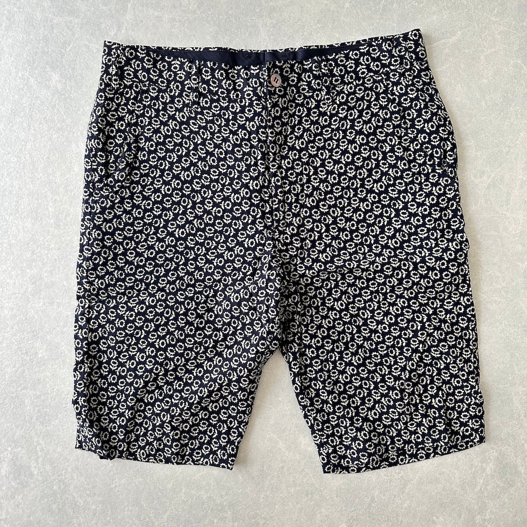【COMME des GARÇONS HOMME】花柄プリントショートパンツ 総柄 XS 古着 メンズ