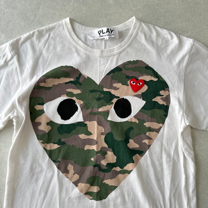 【PLAY COMME des GARÇONS】迷彩柄ハートプリント半袖Tシャツ ホワイト L 古着 メンズ レディース