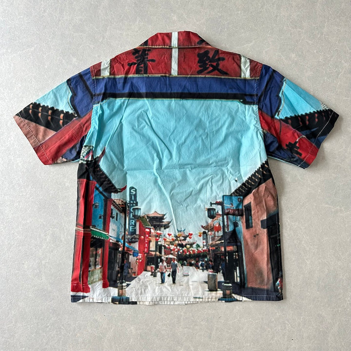 【XLARGE】未使用品 異国柄プリント半袖開襟シャツ 総柄 M 古着 メンズ