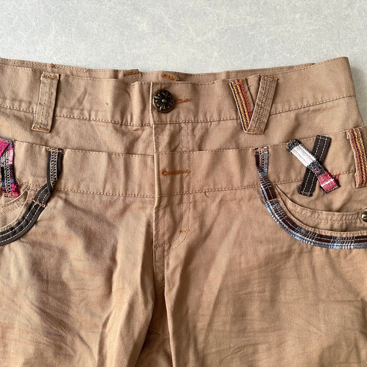 コンチョボタン刺繍入りチノショートパンツ ベージュ 古着 メンズ